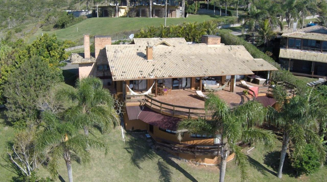 Luxury Suites Vila Indonesia Гаропаба Екстериор снимка