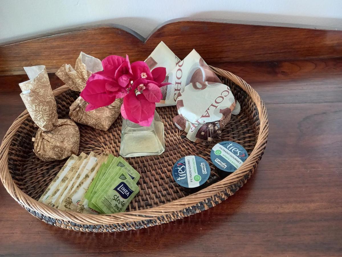 Luxury Suites Vila Indonesia Гаропаба Екстериор снимка